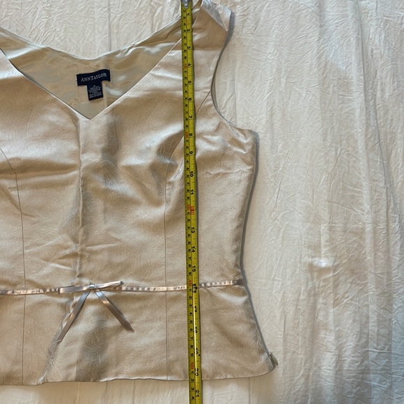 Ann Taylor shell tank - silk - Picture 10 of 10